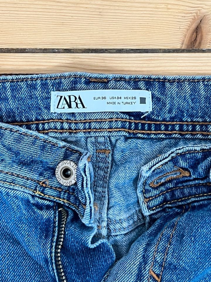 Zara oversized Jeans in Hamburg