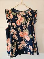 Blusen-Top Gr. L Blumenprint *NEU* inkl. Versand Kiel - Gaarden Vorschau