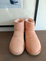 UGG Boots apricot/rosé Gr. 39 Nordrhein-Westfalen - Schwerte Vorschau