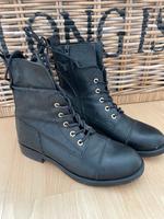 Schwarze Boots Gr. 39 Nordrhein-Westfalen - Solingen Vorschau
