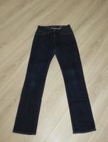 Jeans von Levi´s Demi Curve  Classic Rise Gr. W28 L32 dklblau Niedersachsen - Stade Vorschau