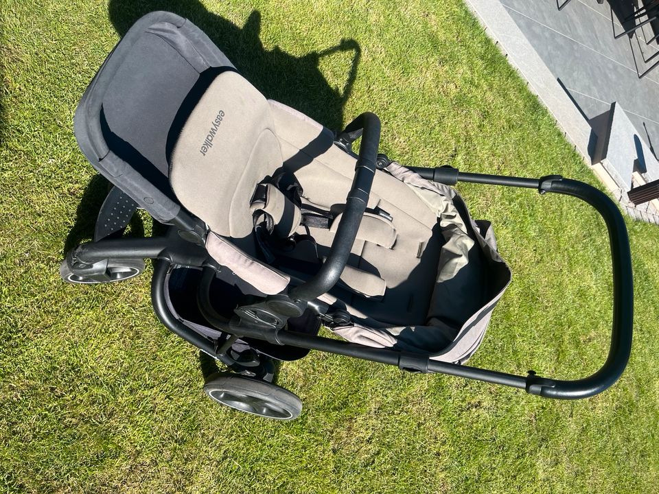 Easywalker Harvey 3 Kinderwagen und Buggy Sage Green in Halberstadt