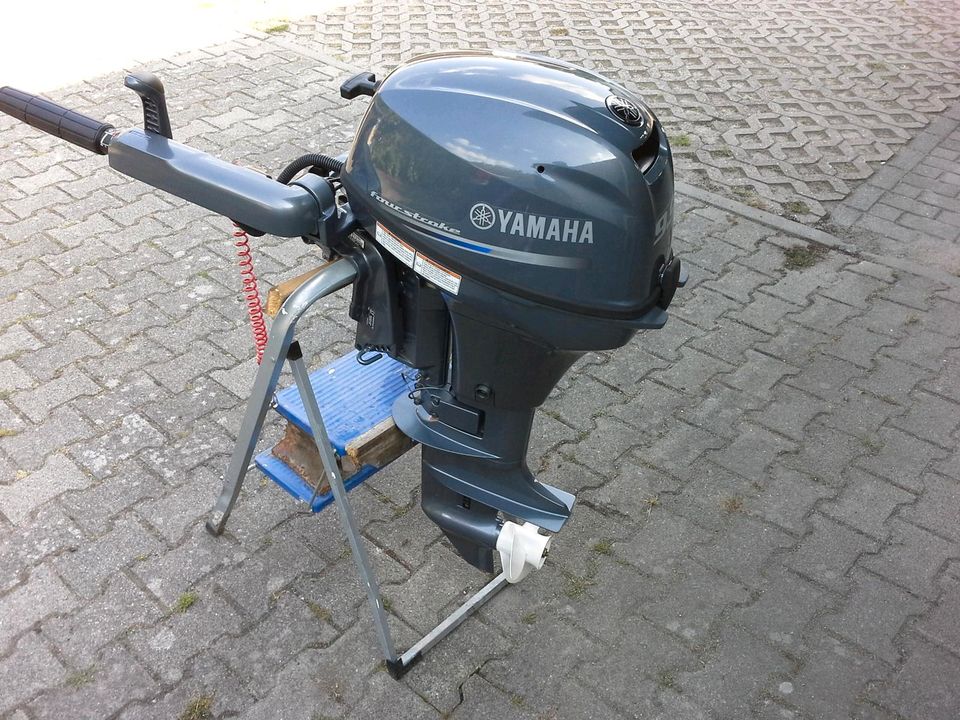 Yamaha Bootsmotor 9,9 PS in Lübben