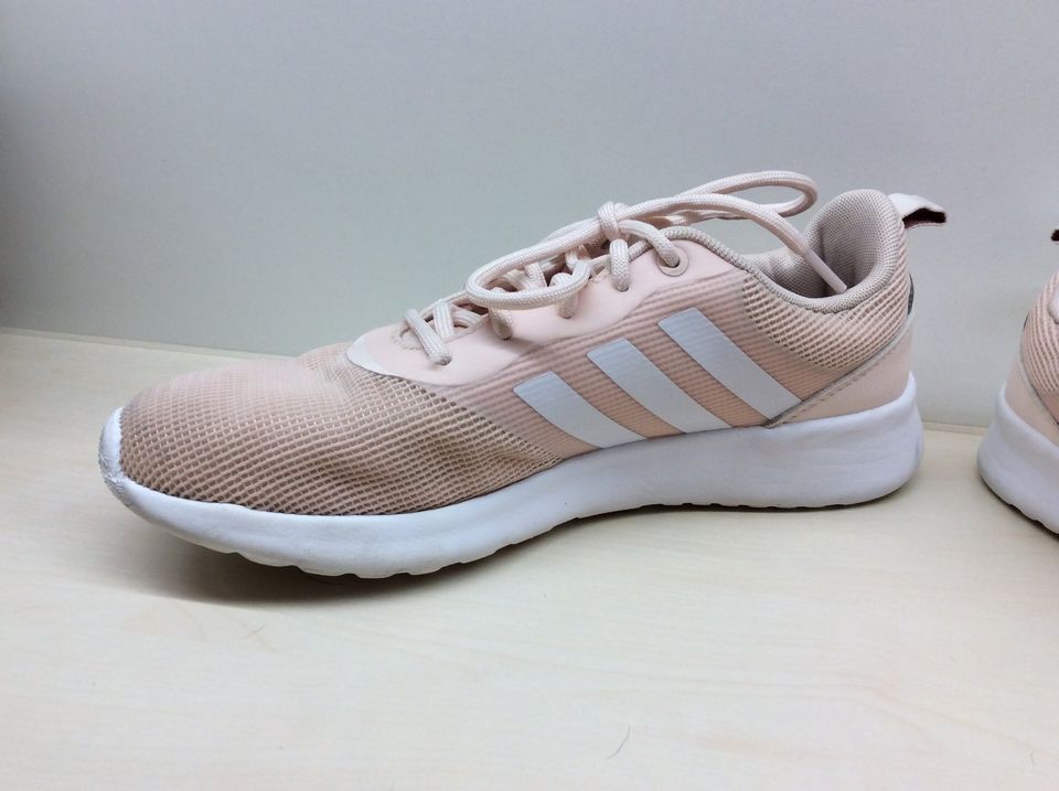 Adidas Cloudfoam Turnschuhe Sneaker Laufschuhe weiße Sohle Gr. 38 in Dingolfing