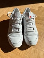 Reebok Classics Gr. 38,5 weiß Nordrhein-Westfalen - Paderborn Vorschau