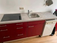 Küche mit Kühlschrank, Spülmaschine und Hängeschränken Bayern - Würzburg Vorschau