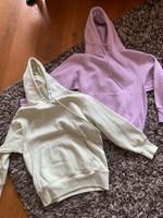 2 Hoodies in Frühlingsfarben Größe S reserviert Hessen - Bensheim Vorschau