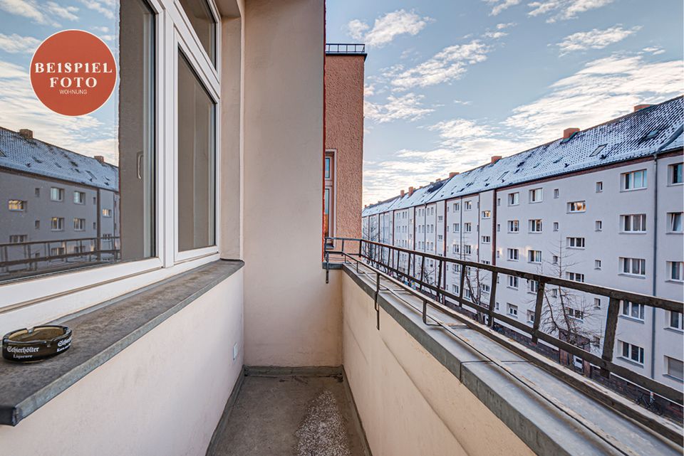 Kreuzberg: Ruhige, lichterfüllte 2-Zimmer-Wohnung mit Berliner Charme in Berlin