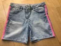 s.Oliver * Jeans Shorts * pinke Borte * Gr. 170 (reg) * wNEU Niedersachsen - Buchholz in der Nordheide Vorschau