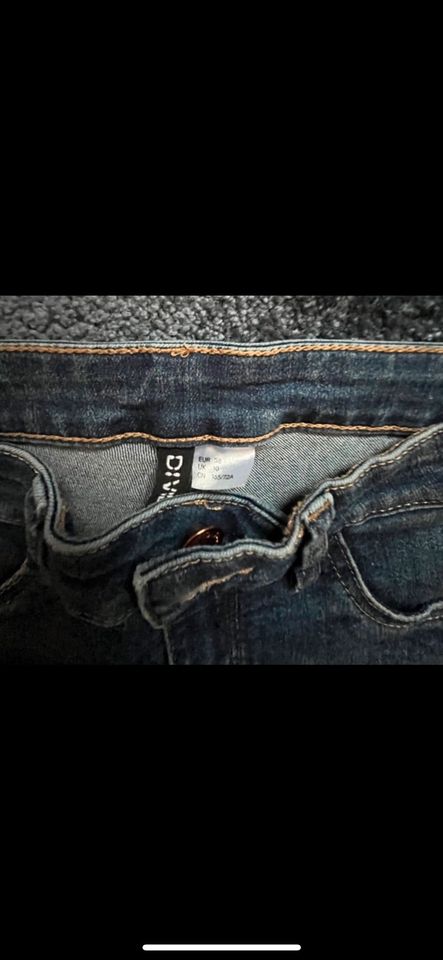 Skinny Jeans Hose Gr. 38 H&M denim Röhrenjeans in Marburg