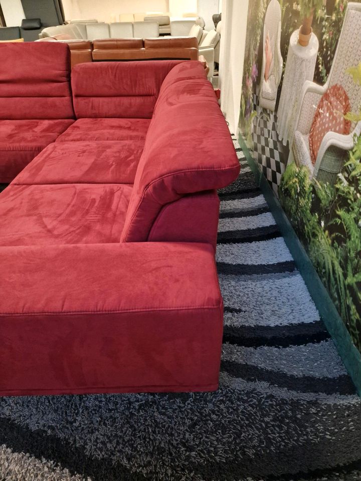 Sit&more Ecksofa mit Polsterhocker Mariola N2464 von OTTO, Federkern, Sitztiefenverstellung,  Luxus-Microfaser ALTARA NUBUCK®. OTTO Polstermöbel bis zu -80% der Uvp bei Iserlohn. in Hagen