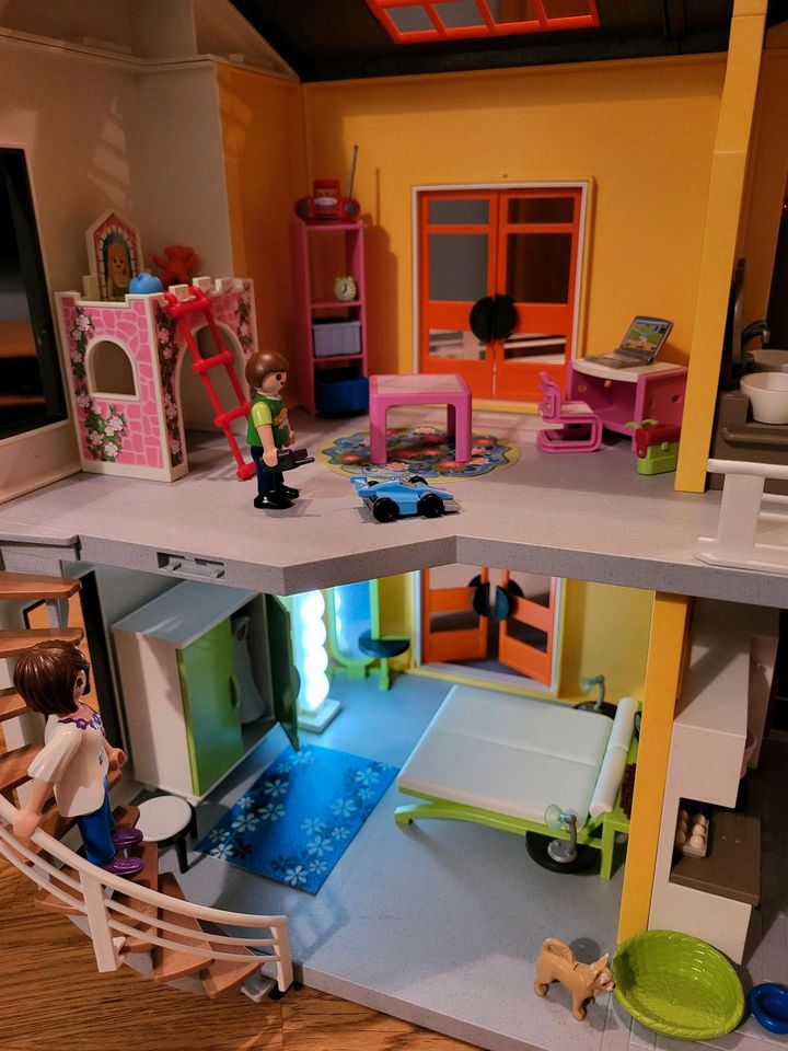 Playmobil City Life Modernes Wohnhaus in Dortmund