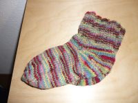 Kinder Socken Gr. 28 aus reiner Wolle bunt Neu Handarbeit Nordrhein-Westfalen - Gummersbach Vorschau