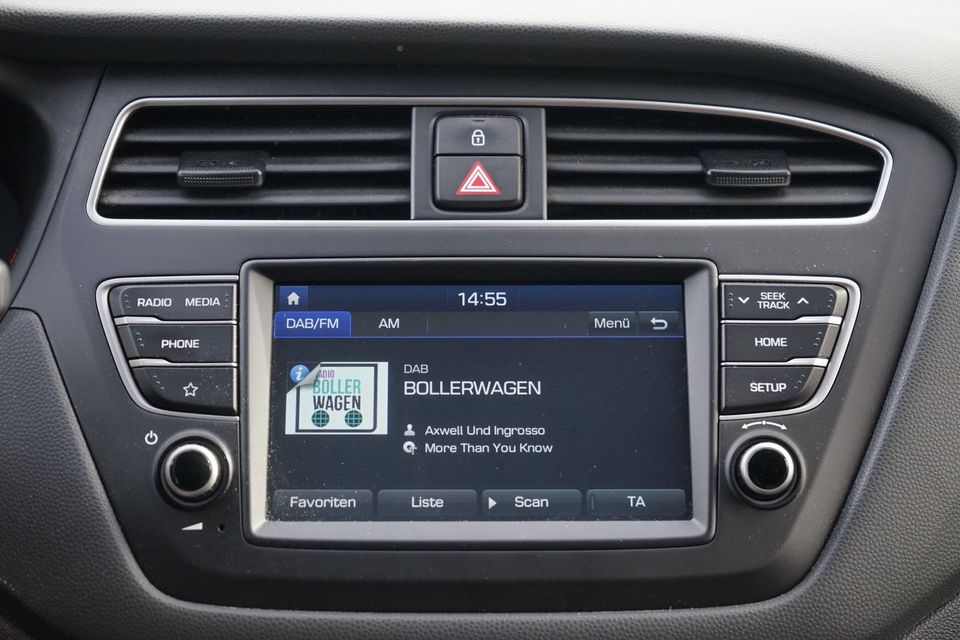 Hyundai i20 1.2 YES Android Apple Kamera Sitzheizung DAB in Dresden