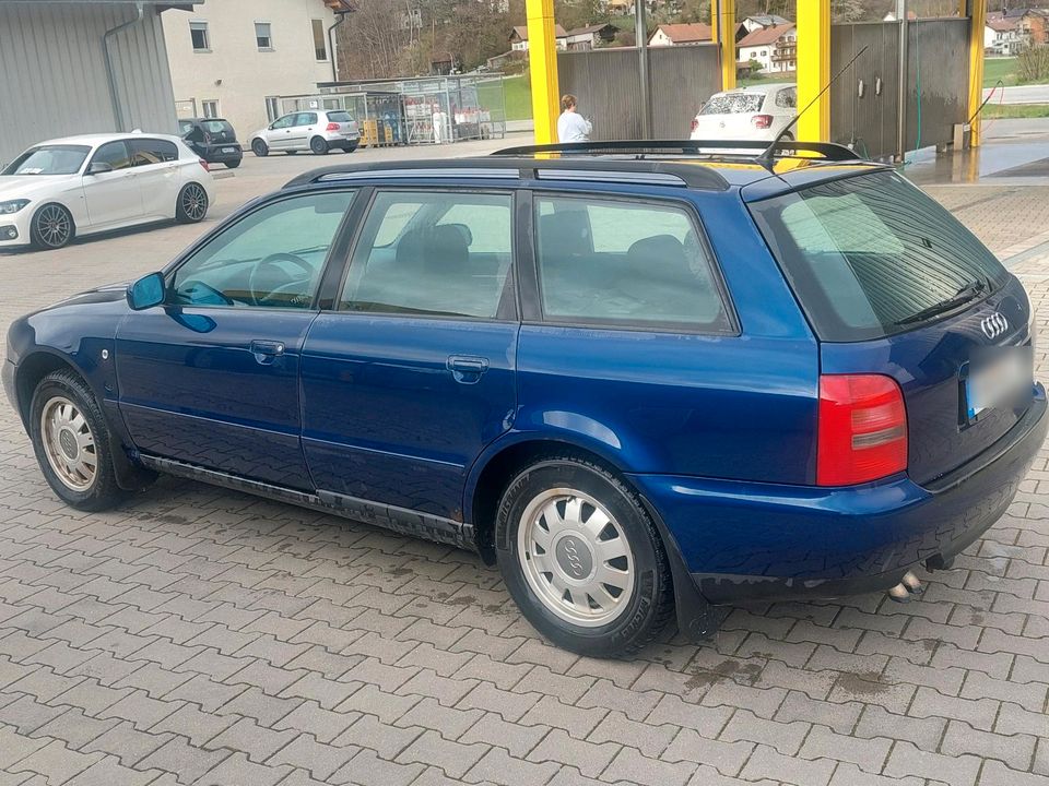 Audi a 4 mit tuev bis 10/25 in Schönau Niederbay