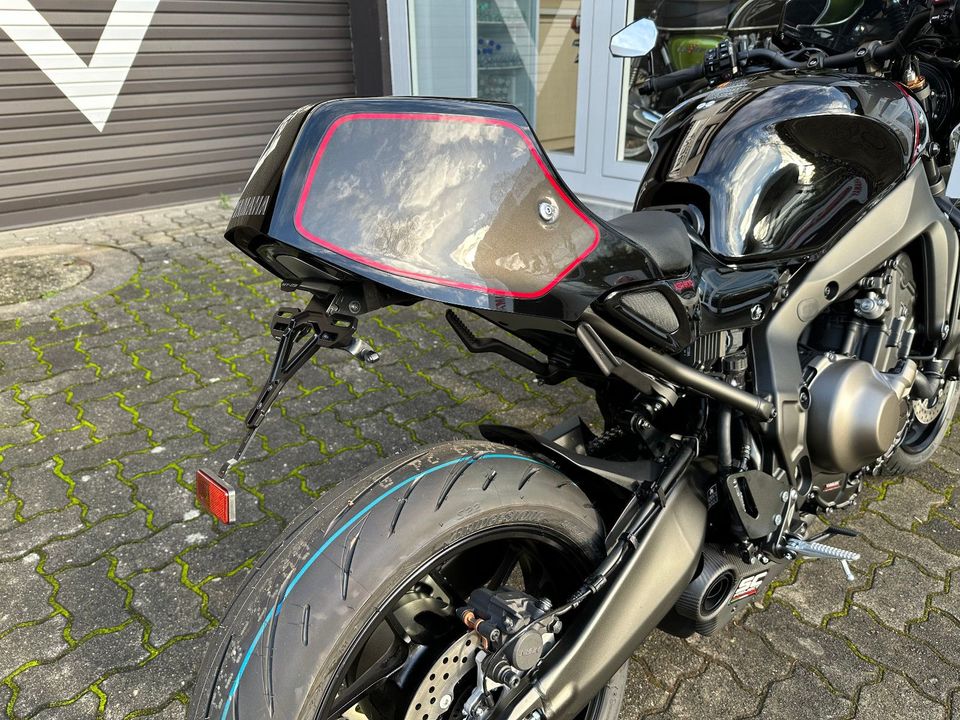 Yamaha XSR900 ABS LED TC SC Project viel Zubehör in Hanau