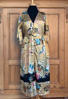 Zauberhaftes Kleid Zara Gr. M Kimono Kimonokleid Stuttgart - Vaihingen Vorschau