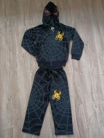 Spiderman Anzug Gr. 98/104 Kostüm Hose Sweatjacke Niedersachsen - Esens Vorschau