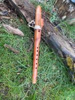 Indianische native american flöte flute wahajo zeder Nordrhein-Westfalen - Alfter Vorschau