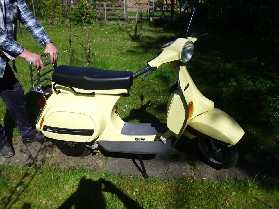 Vespa 50 PK XL Original nur 3000 km sofort fahrbereit in Lübeck