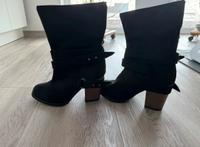 Schwarze Stiefeletten mit Blockabsatz – Größe 38 Sachsen - Königsbrück Vorschau