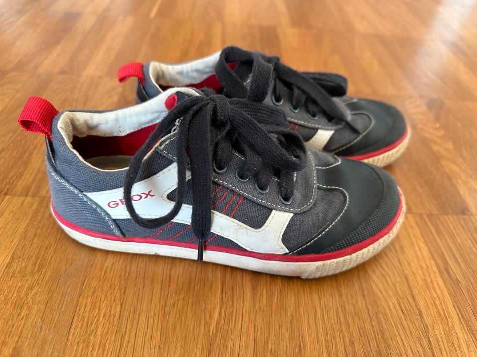 Geox Sneaker * Schnürschuhe Gr. 31 * grau weiß rot * Top Zustand in Hamburg