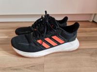 Adidas Kinder Sport Schuhe Runfalcon Gr. 36 2/3 UK4 Berlin - Spandau Vorschau