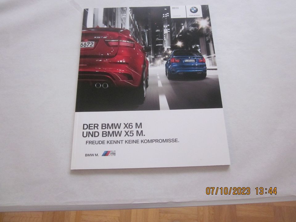 DER BMW X6 M UND BMW X5 M Prospekt mit Preisliste NEU in Braunschweig