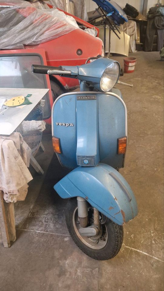 Vespa P200 E in Raunheim