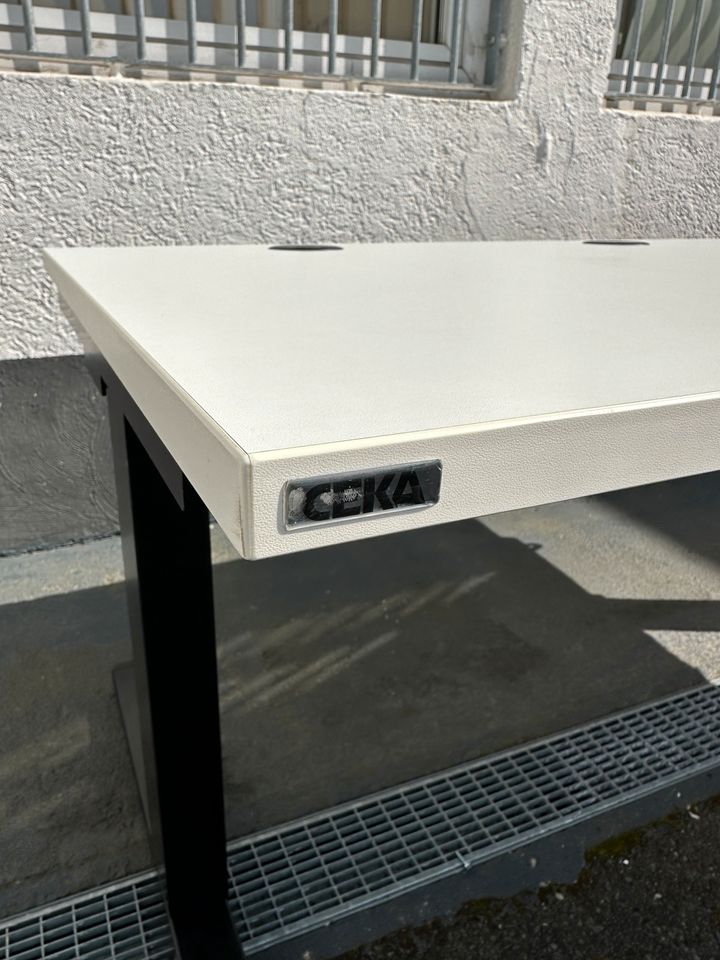 Ceka Schreibtisch Weiß 160x80 cm elektrisch höhenverstellbar in Frankfurt am Main