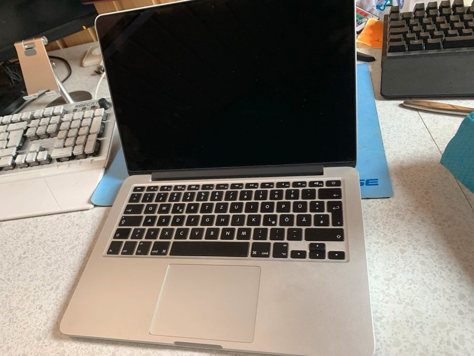 MacBook Pro 13,3" inkl. Magic Mouse, Core i5, 128GB SSD in Ludwigsburg