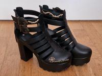 High Heels mit Plateau - Game of Thrones München - Laim Vorschau