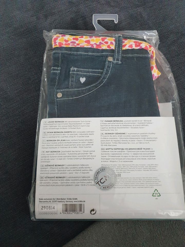 Kurze Hose / Jeans Bermuda / Shorts Größe 110/116 bzw. 110 - 116 in Oerlenbach