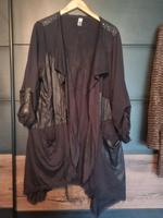 Tredy Jacke schwarz mit Straß und Lederimmitat gr.48 1 mal getrag Niedersachsen - Loxstedt Vorschau
