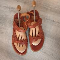 Think Sandalen Gr.41, Echtleder, kaum getragen, Klettverschluss Kiel - Wellsee-Kronsburg-Rönne Vorschau