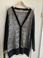 Strickjacke AMBIENTE Baumwolle/Seide Gr. 44 animalprint schwarz Nordrhein-Westfalen - Grevenbroich Vorschau