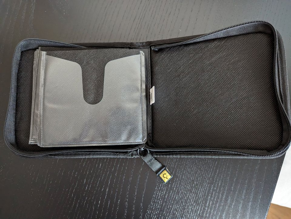 Case Logic Tasche für 16 CD in Frankfurt am Main