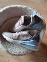 Neue Nike Air 270 ( Orginal ) Hessen - Ebersburg Vorschau