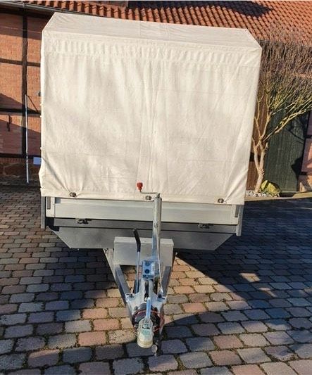 Autotrailer. Abschleppen. Autotransporter.Anhänger mieten. Leihen in Salzgitter