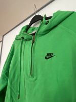 Nike Hoodie Sweater in Grün Gr. L München - Laim Vorschau