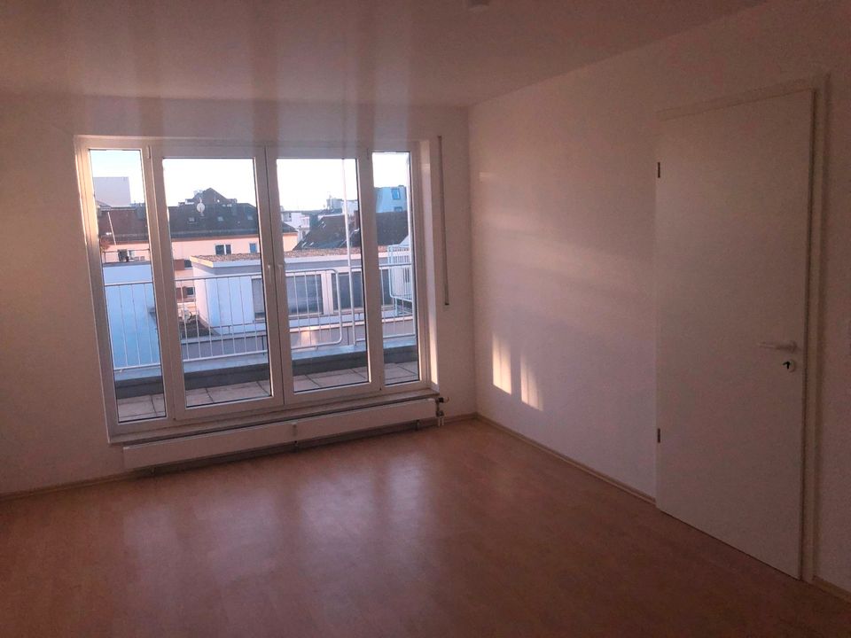 2,5-Zimmer-Wohnung mit Terrasse m Zentrum von Darmstadt in Darmstadt