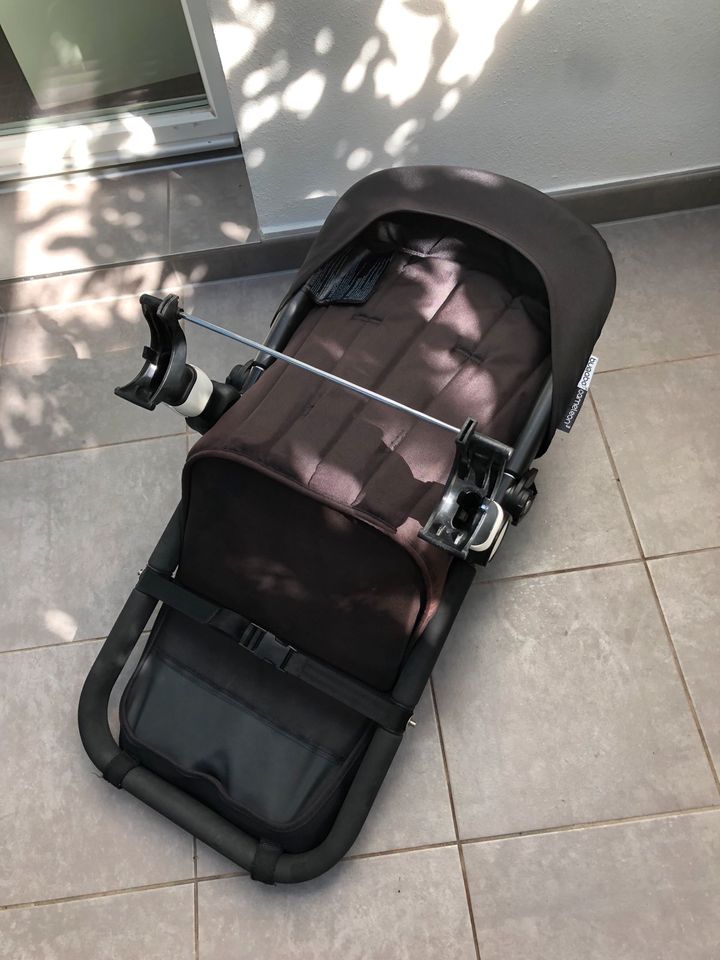 Bugaboo Cameleon 3 Kombikinderwagen in Schwarz/Rot in Düsseldorf