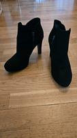 Stiefeletten Tamaris schwarz Schuhe Niedersachsen - Wilhelmshaven Vorschau