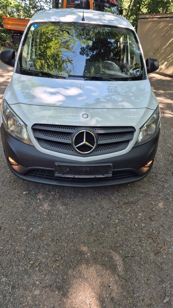 Abbildung des Autos Mercedes-Benz Citan