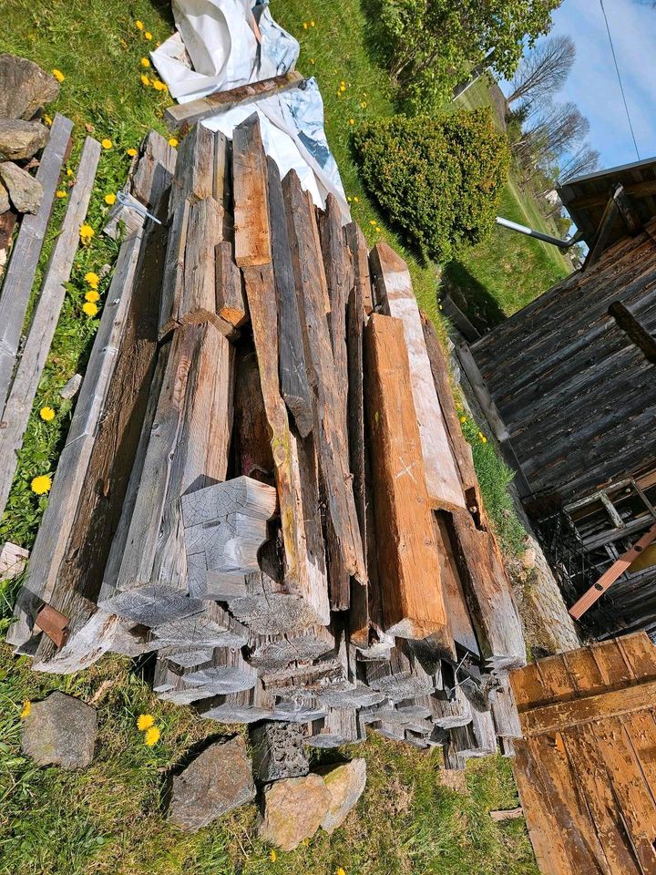 antik Holz Balken Fachwerk 300 - 400 J. alt  Baumaterial Abriß in Breitenbrunn