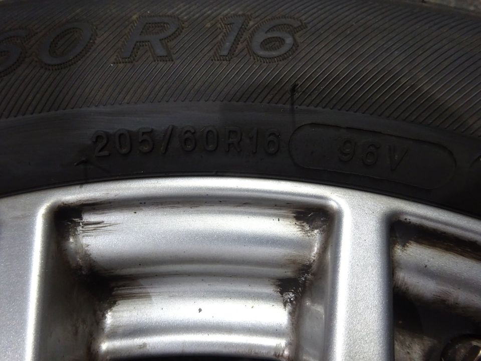 Mercedes C-Klasse W205 Reifen Räder Alufelgen Alu 205 60R16 in Bruchsal