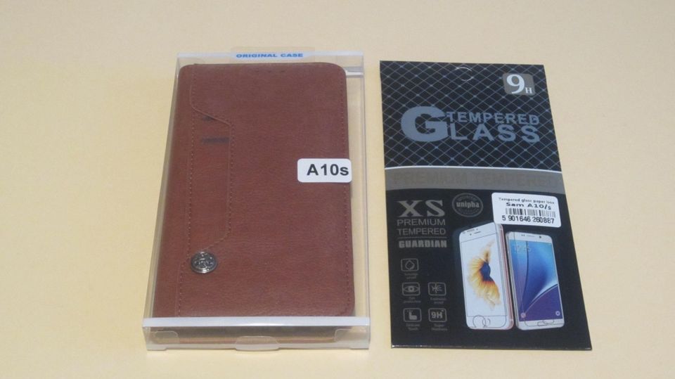 Samsung Galaxy A10s Set: Braune Buchtasche Hülle & Schutzglas 9H in Köln