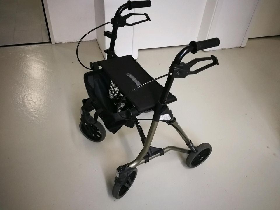 Rollator von Taima Gr. M in Detmold