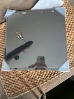 3 Klebespiegel neu 28x28 cm Spiegel Hessen - Langgöns Vorschau