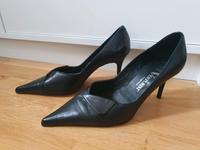 Pumps Stiletto schwarz Venturini 38 Leipzig - Möckern Vorschau